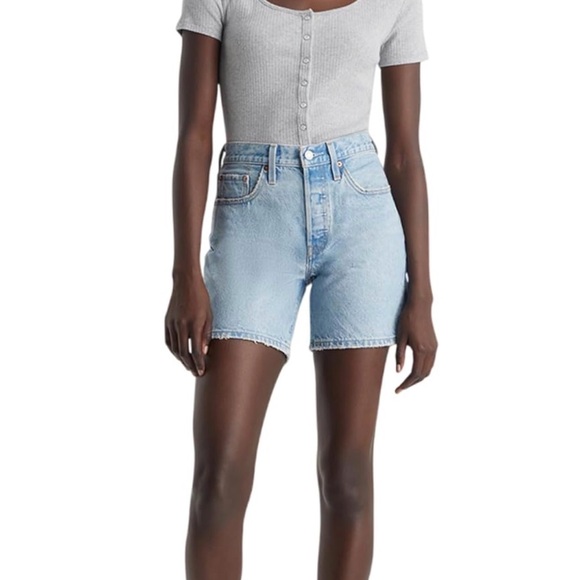 Levi's Pants - Light Wash High-Rise Denim Shorts